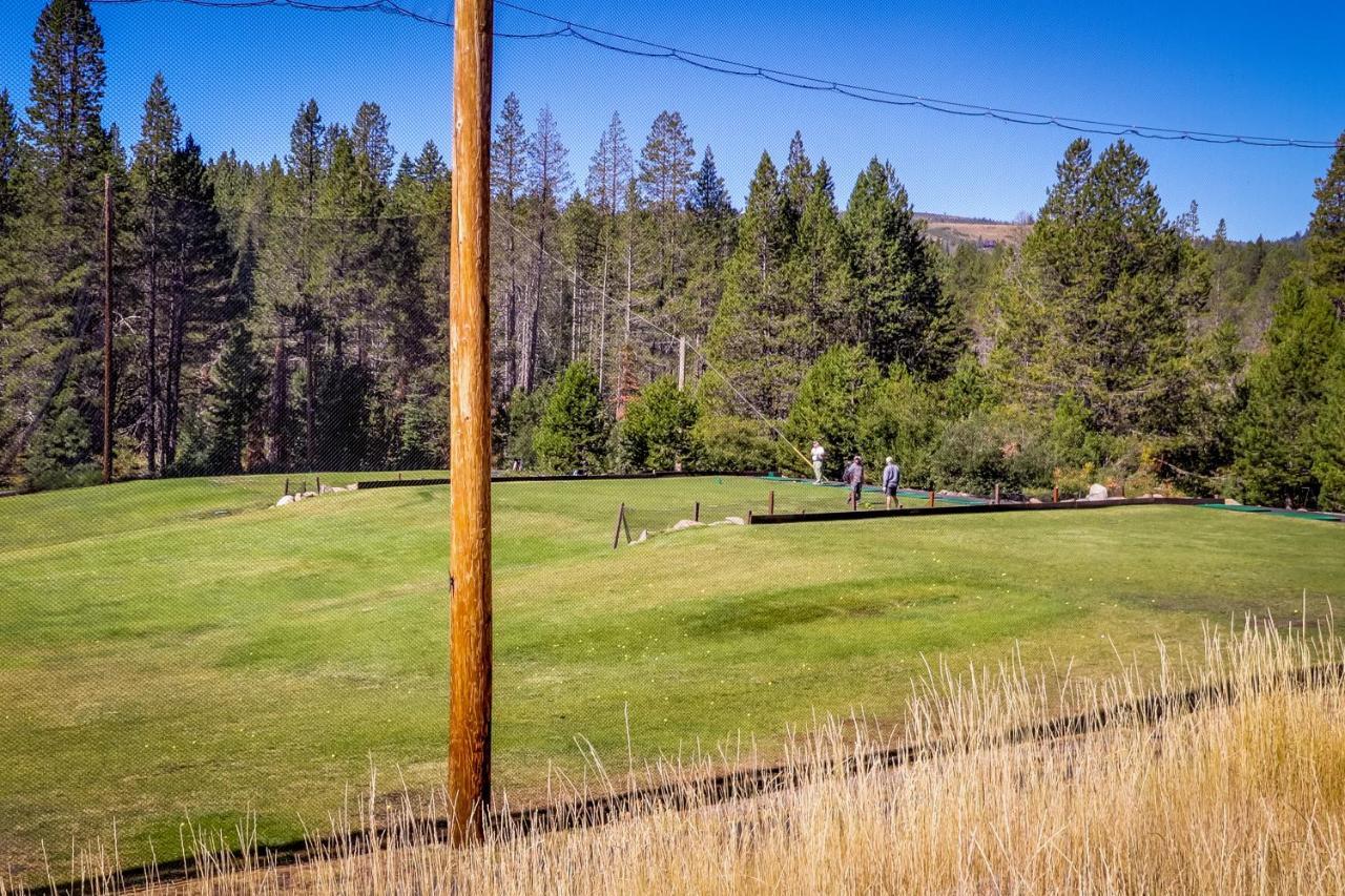 トラッキー Tahoe Donner Tree House Retreatヴィラ エクステリア 写真