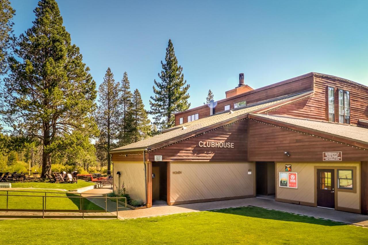 トラッキー Tahoe Donner Tree House Retreatヴィラ エクステリア 写真